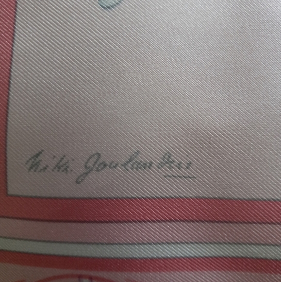 Hermes silk scarf - Picture 4 of 4